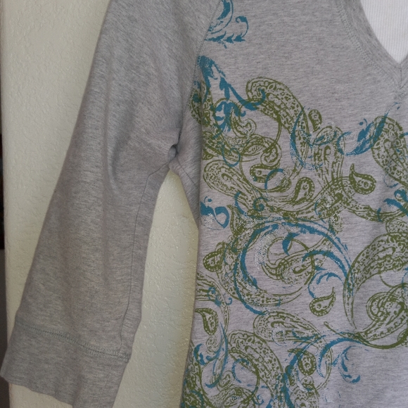 Style & Co sport  pullover hoodie sweatshirt Gray/ pattern on front size S NWOT - Picture 5 of 5